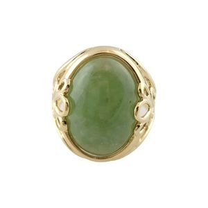Vintage 14K Yellow Gold Jade Ring Size 6.75 #13497